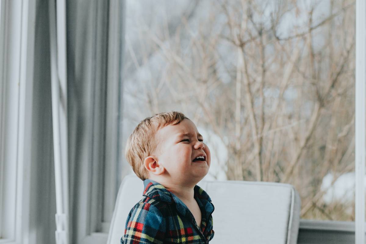 Toddler crying.
