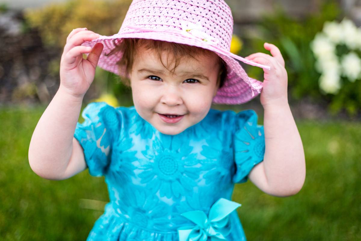 2 y.o. Girl outside