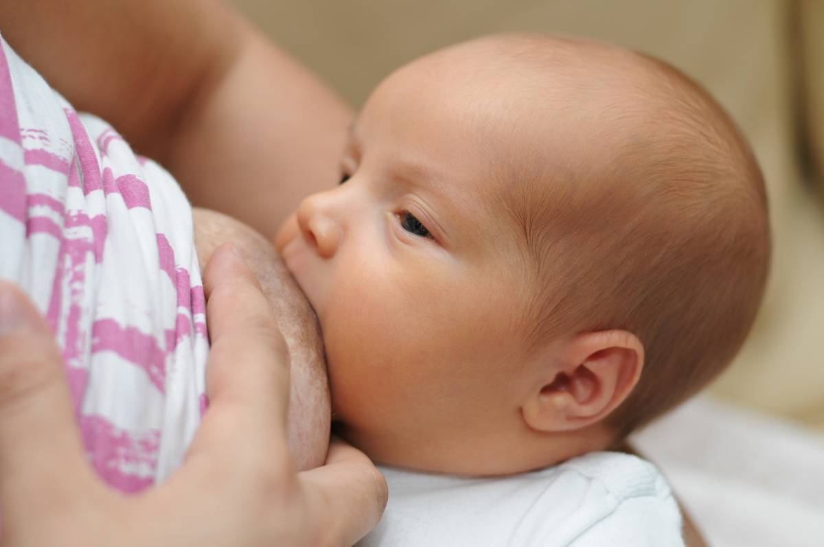 Rritja tipike e foshnjës: 6 muajt e parë