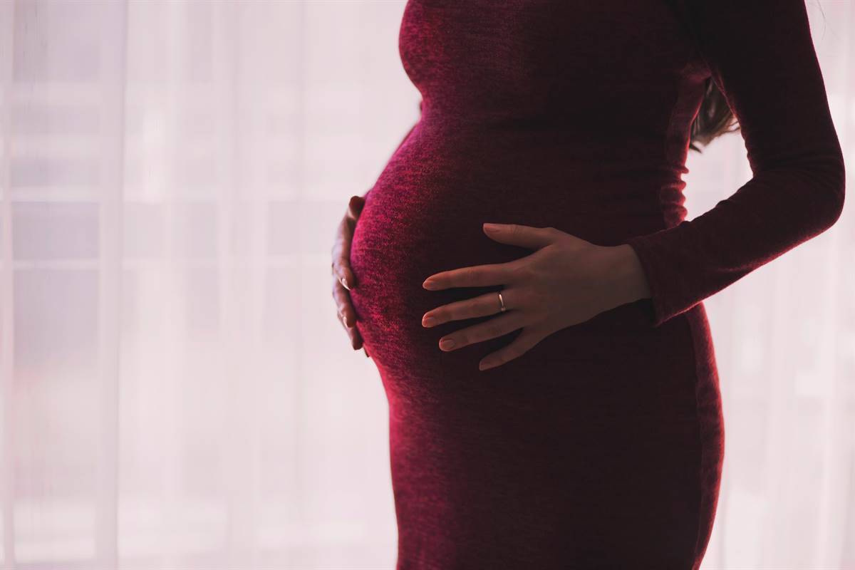 Pregnant women and COVID-19 infection
