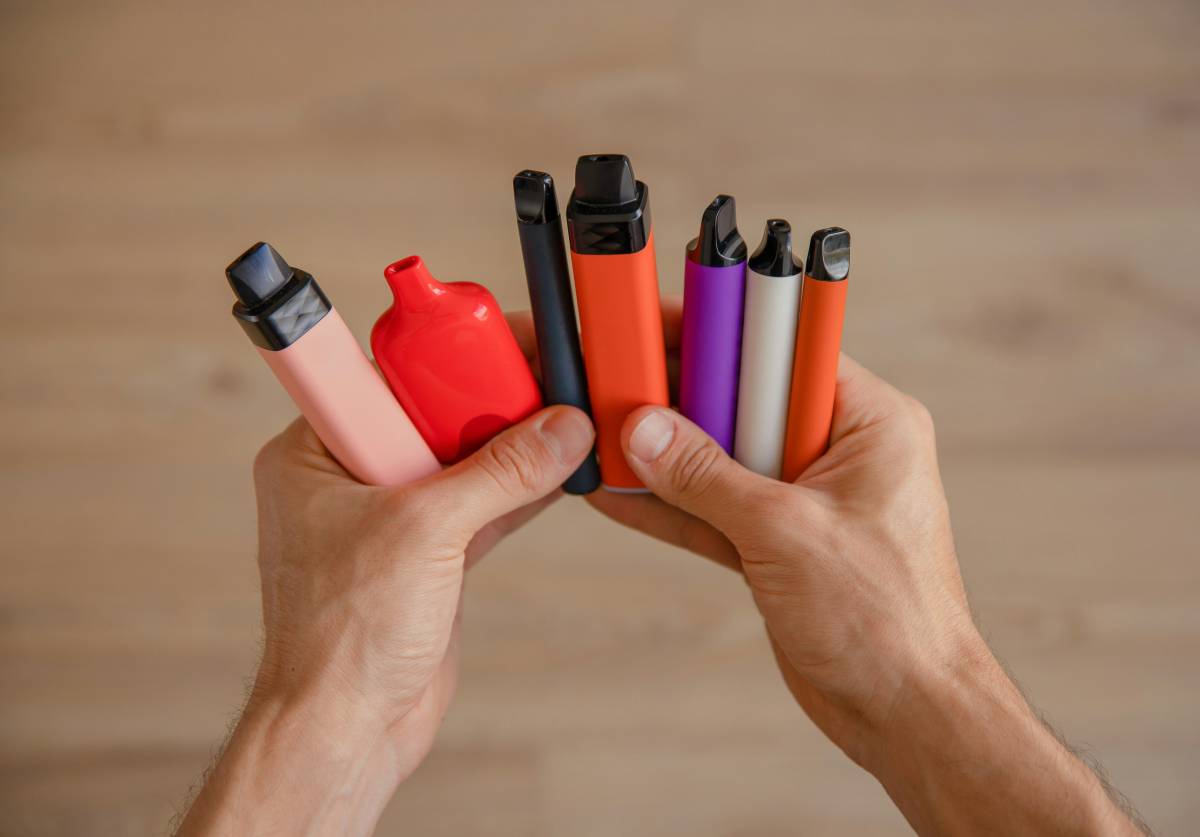 E-cigarettes and vapes