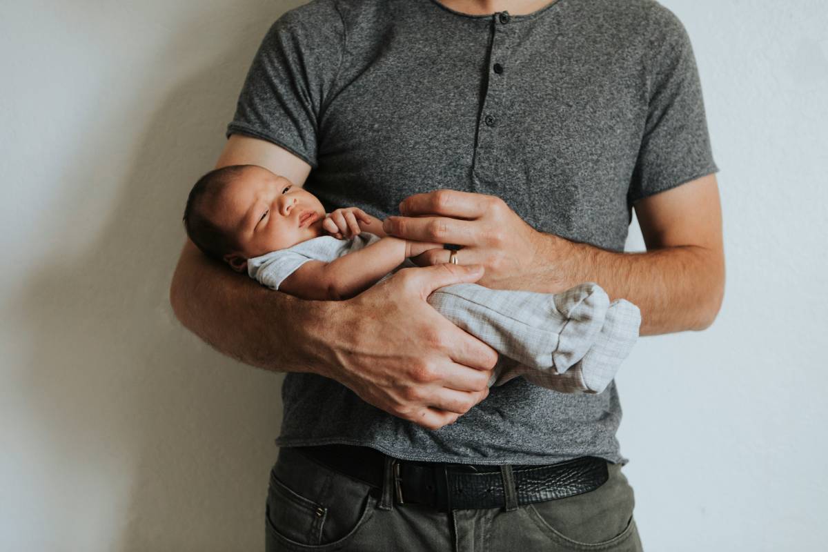 Routine steps after newborn birth