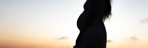 pregnant women outside