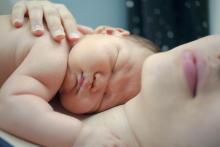Skin-to-skin contact immediately after birth: mother and child
