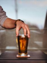 Drinking alcohol with pregnant partner